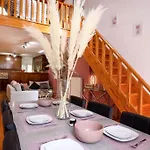 Ninemia Luxury Loft *